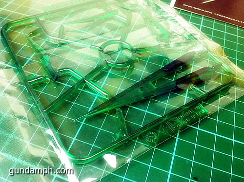6544023159 da00fcae0f MG Quan[T] GN Sword IV Full Saber | BTF Colored Resin Kit | Unboxing