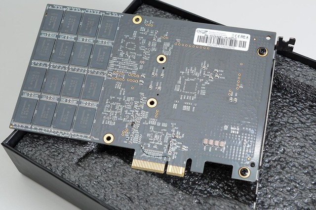 20111213 OCZ RevoDrive X4 120GB SSD