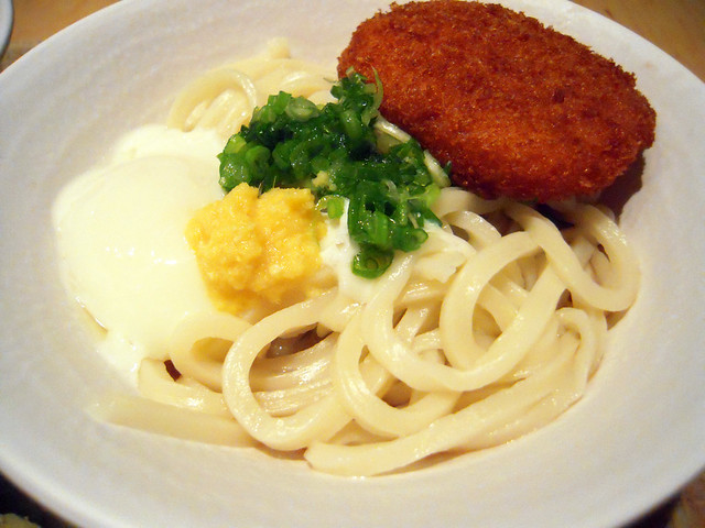 Udon with poached egg & grated ginger and croquette