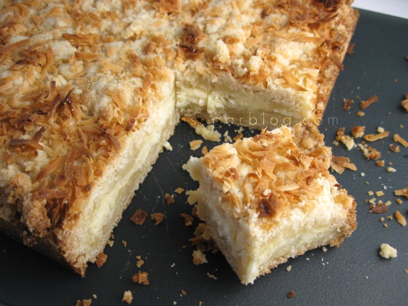 toasted coconut cream cheese bars 4