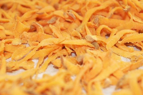 sweet potatoes/ dry close-up