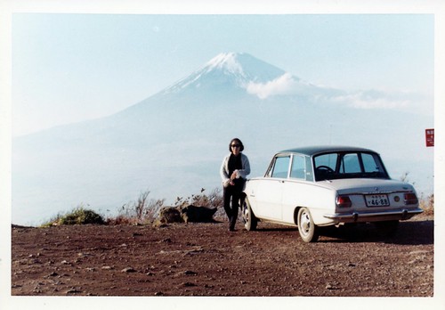 1966 Isuzu Bellett by Mustang Koji
