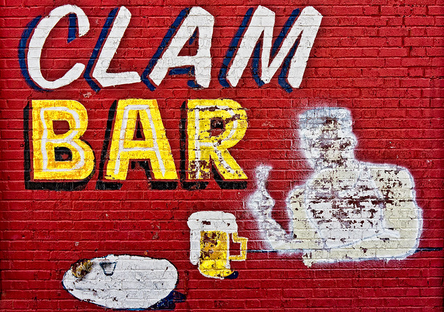 330/365 - November 26, 2011 - Clam Bar