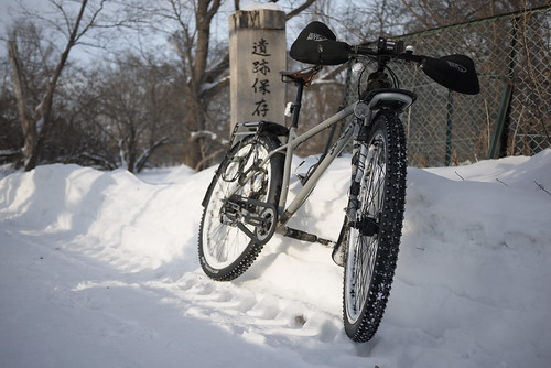 Surly Karate Monkey winter commuting bicycle in Sapporo, Japan
