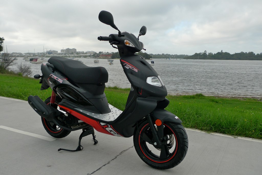 etma scooters.nl » Peugeot scooter 45km 586