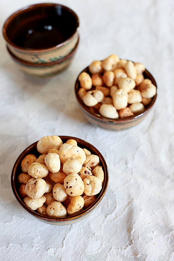 Roasted Foxnuts Or Makhana (A Savoury Snack)
