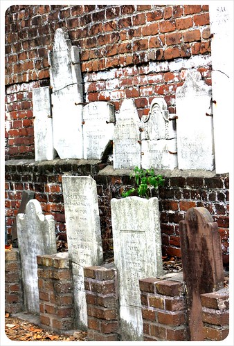 savannah gravestones