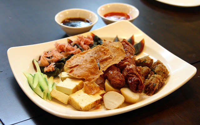 Malaysian Food Street: Penang Ah Long Lor Bak