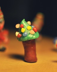 20111214-yoyo做的聖誕樹-1