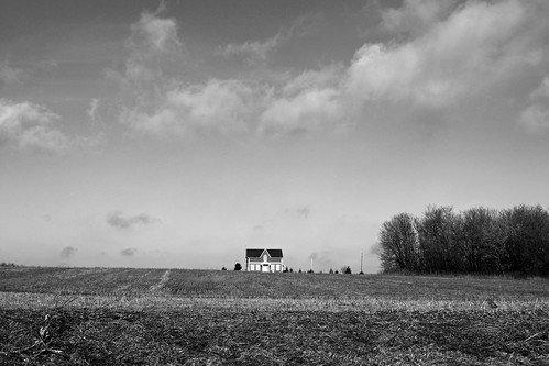 Farm house, near Leskard, Ontario, December 2011