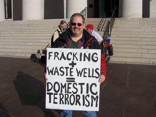 Howard Markert protests in Columbus Ohio for moratorium on fracking