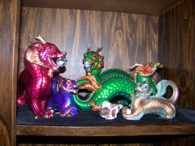 Oriental dragons Windstone M. Pena