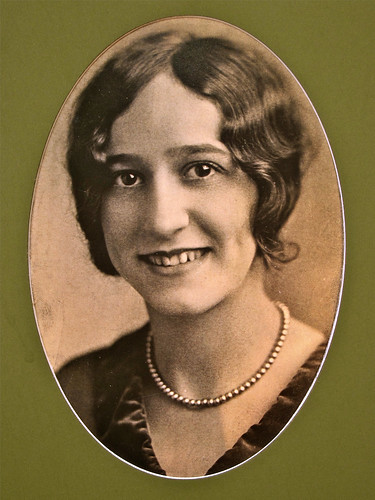 Alice Zabelin Gold (photo circa 1927)