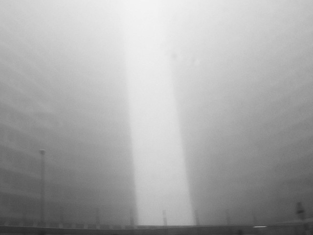 IMG_0853 Mist - Between two buildings