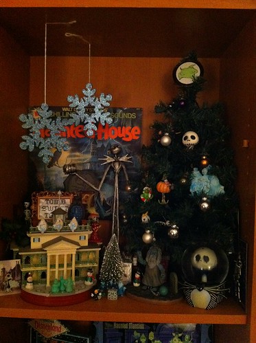 Making Christmas: Haunted Mansion toys get some Christmas cheer
