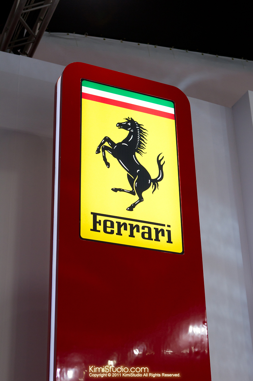 2011.12.23 Ferrari & Maserati-002