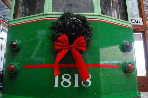 Streetcar Christmas in San Francisco (by: Telstar/Todd Lappin, creative commons license)