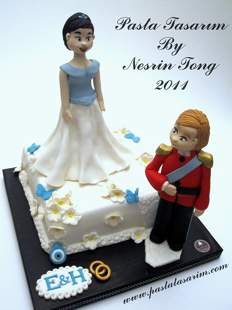  WEDDING CAKE PRENCES AND PRINCE