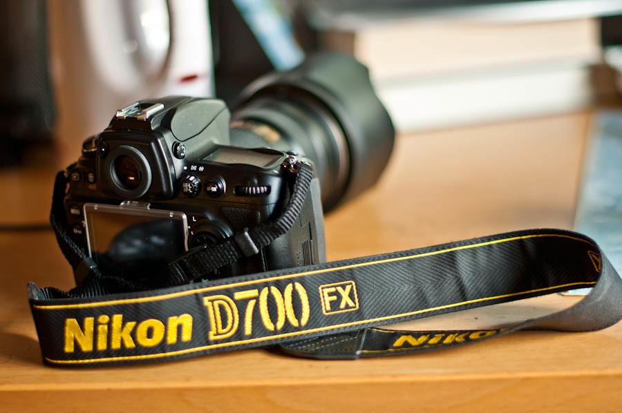 Nikon D700 [FX]