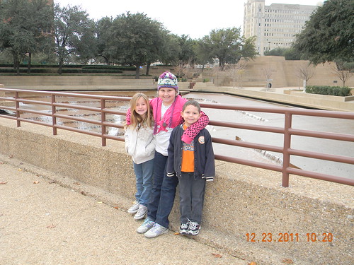 Fort Worth Water Gardens 12-23-11