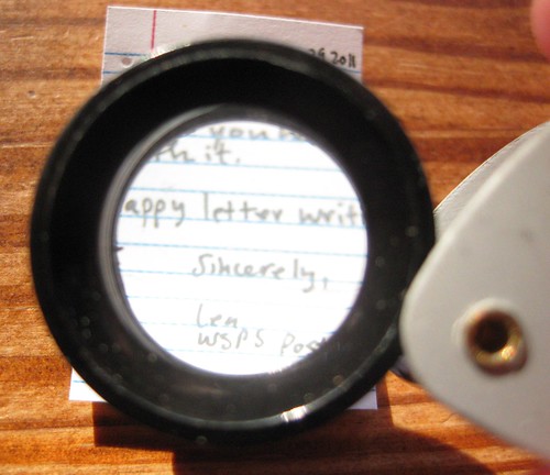 it comes with a magnifying loupe