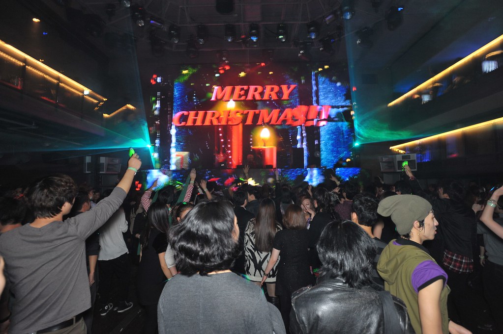 Christmas 2011 Party feat. D'JAMENCY @Club Octagon