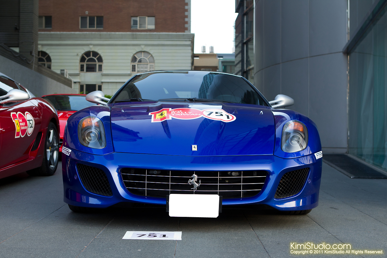 2011.10.28 Ferrari-086