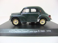 Renault 4 CV berline Grand Luxe type R1060 (1950) - ELIGOR