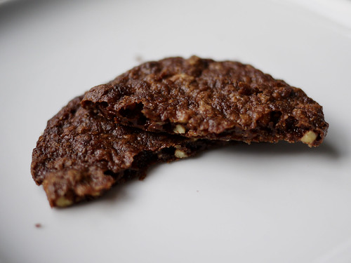 11-30 chocolate crinkle cookie