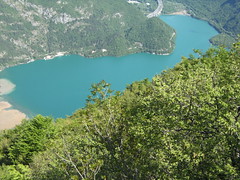 Foto per 9. Il lago di Cavazzo.