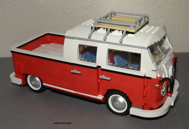 Lego VW T1 Doka Transporter made of Lego 10220 Camping Van