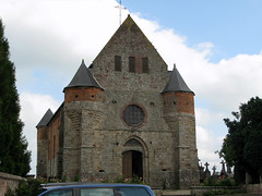 Marly-Gomont (église St-Rémi) 8897