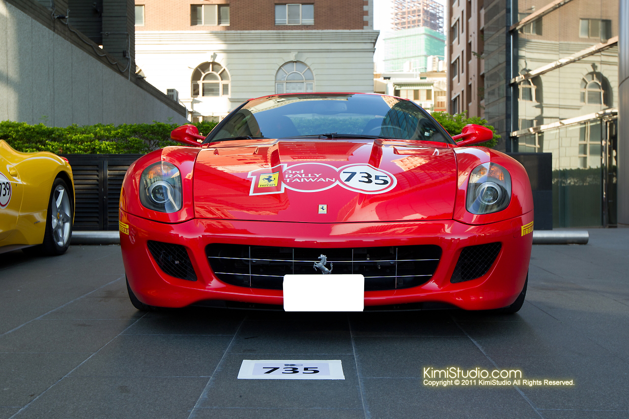 2011.10.28 Ferrari-016