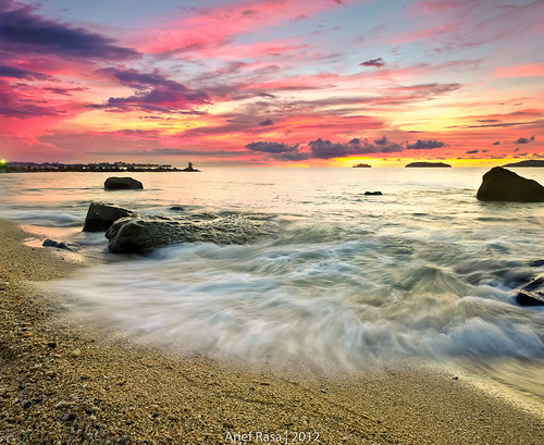 Sutera Beach by Arief Rasa