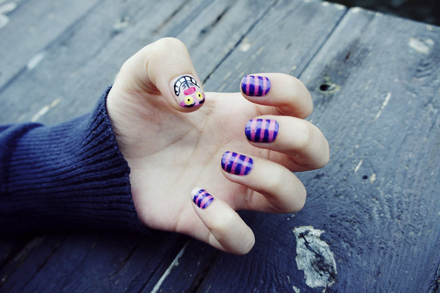 Cheshire Cat nails. One of my sister's favorite hobbies: getting nails done!