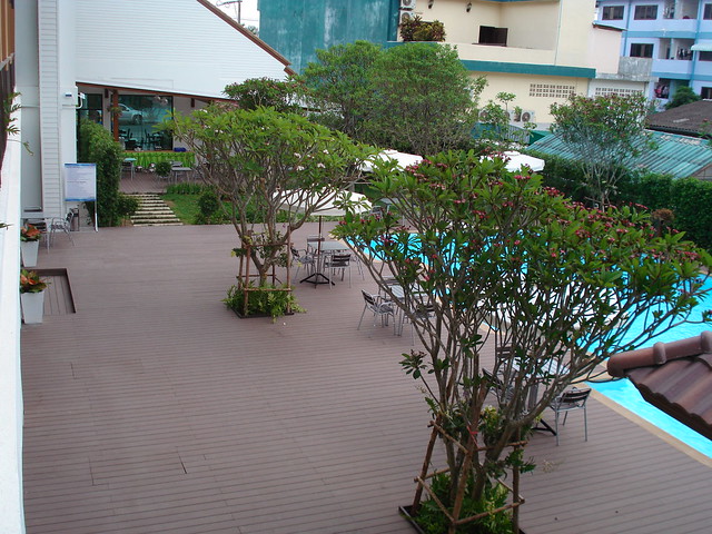 the pannarai hotel swimming pool6