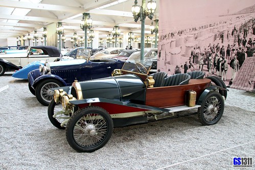 bugatti car photo