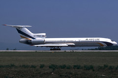 East line TU-154M RA-85827 GRO 11/08/1998