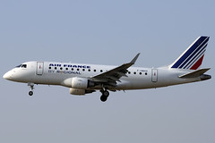 Air France by Regional ERJ-170-100SR F-HBXD BCN 26/02/2012
