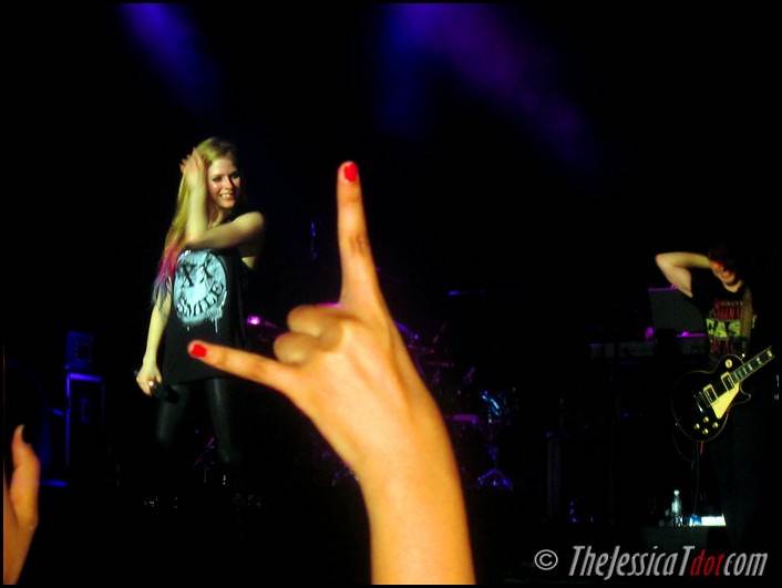 Avril Lavigne LIVE in Malaysia Black Star Tour Stadium Merdeka KL