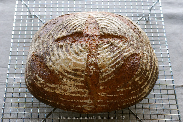 Pan grande de espelta