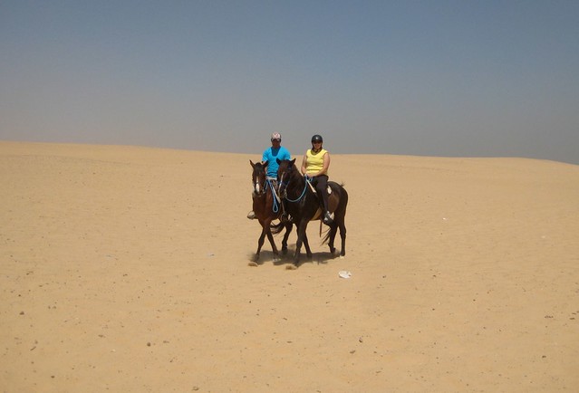 رحلة من اجمل الرحلات مع لركوب الخيول في صحري ستي