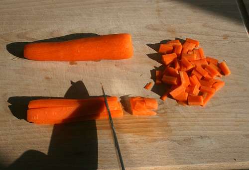 14 - Karotten zerkleinern / Cut carotts