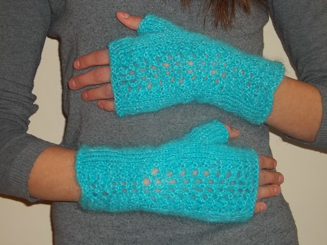 Turquoise fingerless gloves