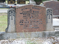 Moe Public Cemetery