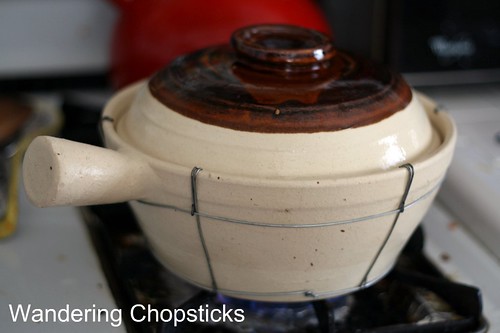 How to Season a Chinese Claypot 5