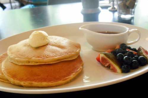 blueberry pancakes @ ps cafe