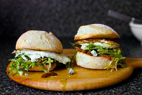 fried egg sandwich lyonnaise