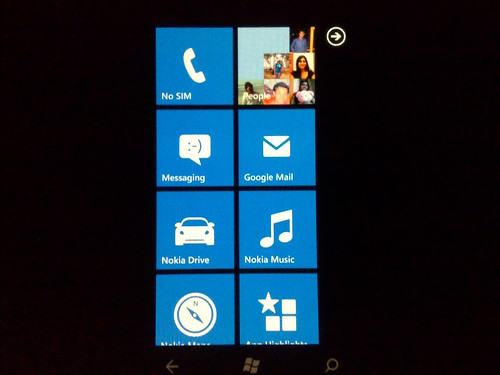 Nokia Lumia Review (2)