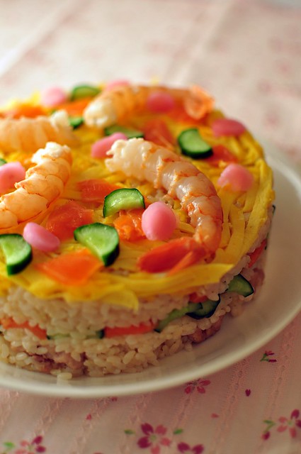 Yuppi's sushi cake